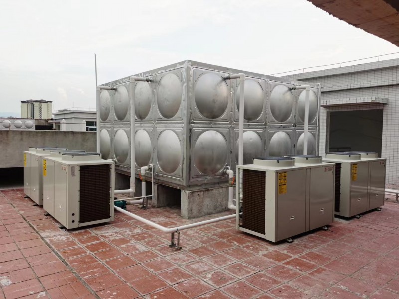 楼顶露天热水集成